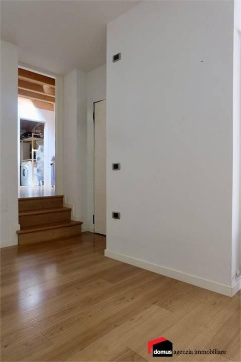 Appartamento via Santa Maria Maddalena, Centro, Thiene — foto 15 di 19