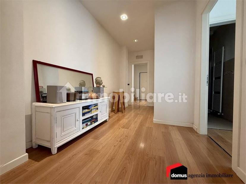 Appartamento via Santa Maria Maddalena, Centro, Thiene — foto 13 di 19