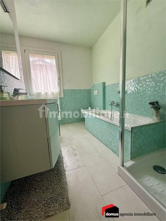 Appartamento via Santa Maria Maddalena, Centro, Thiene