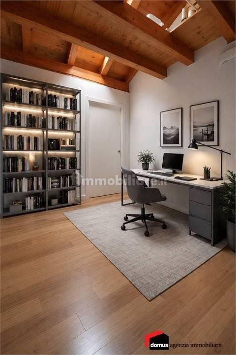 Appartamento via Santa Maria Maddalena, Centro, Thiene — foto 16 di 19