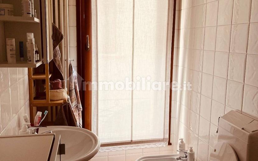 Bilocale via Roma 9, Centro, Belluno — foto 3 di 5