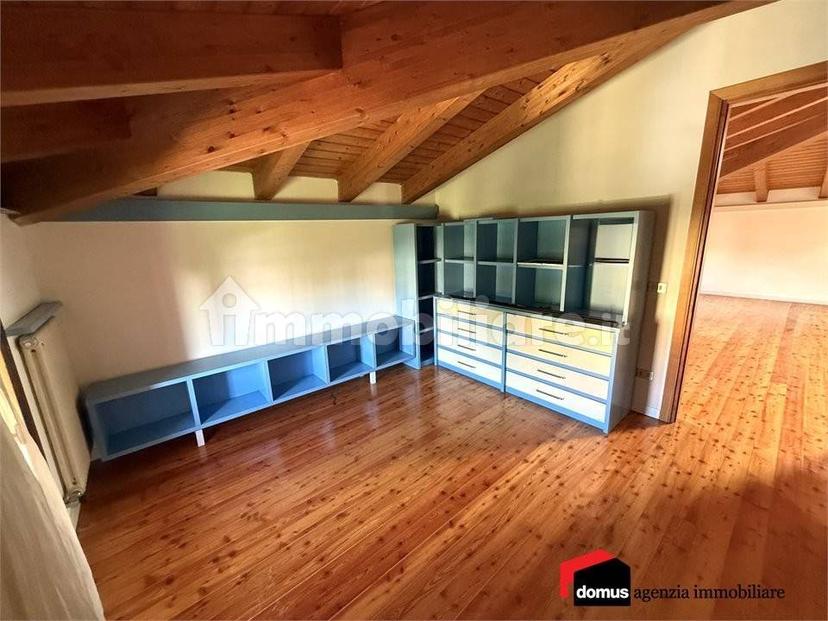 Appartamento su più livelli, Centro, Thiene — foto 13 di 20