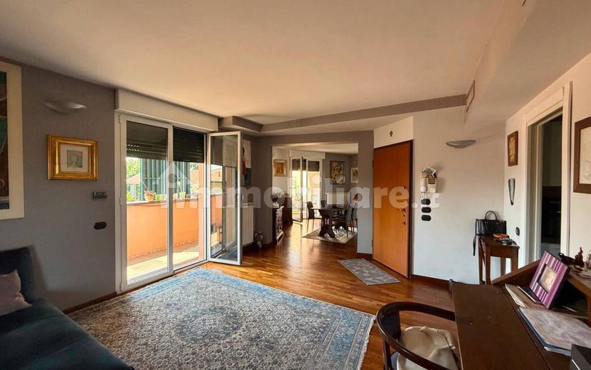 Attico via Alessandro Manzoni 38, Gerenzano — foto 30 di 48