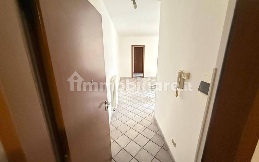 Trilocale via Monte Rosa 25, Centro, Giussano — foto 9 di 20