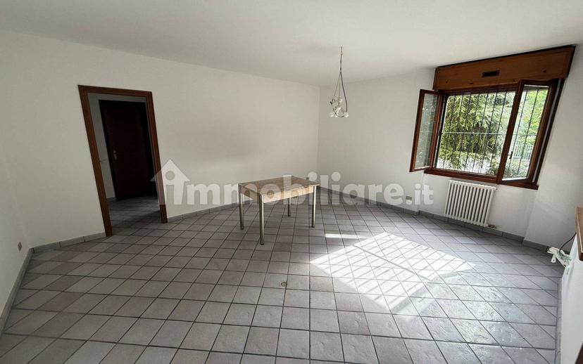 Trilocale via Monte Rosa 25, Centro, Giussano — foto 7 di 20