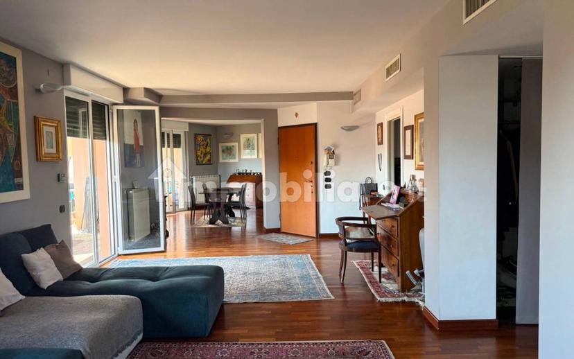Attico via Alessandro Manzoni 38, Gerenzano — foto 20 di 48
