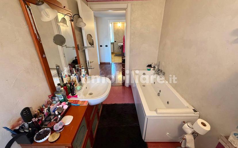 Attico via Alessandro Manzoni 38, Gerenzano — foto 17 di 48