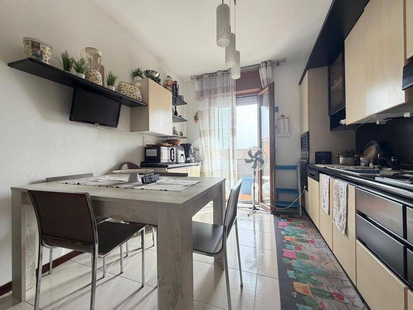 Quadrilocale via isonzo 3, San Martino Buon Albergo — foto 4 di 17