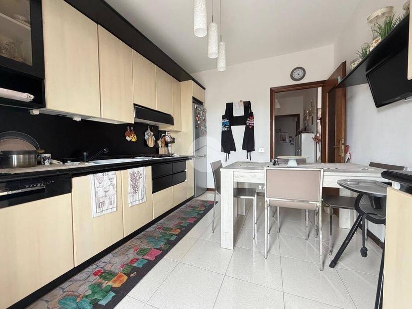 Quadrilocale via isonzo 3, San Martino Buon Albergo — foto 12 di 17