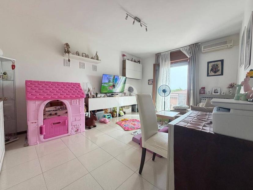 Quadrilocale via isonzo 3, San Martino Buon Albergo — foto 2 di 17