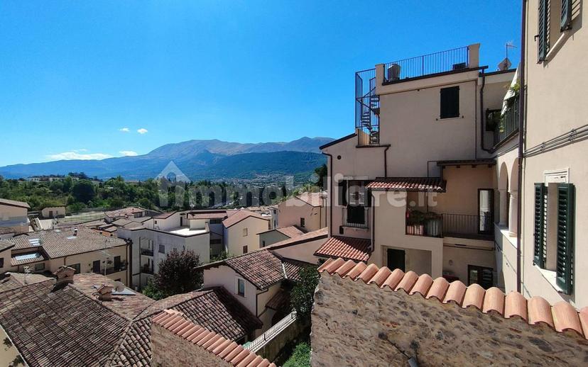 Trilocale ottimo stato, primo piano, Villa Comunale, L'Aquila — foto 42 di 50