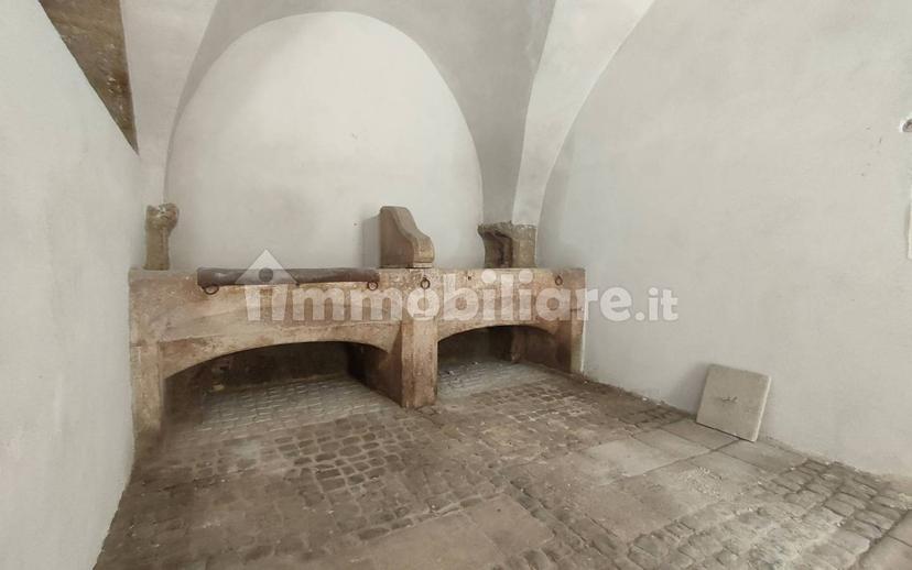 Trilocale ottimo stato, primo piano, Villa Comunale, L'Aquila — foto 44 di 50