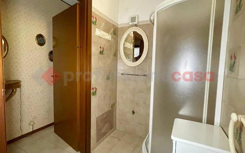 Trilocale via del Colletto , 5, Centro, Castelnuovo di Garfagnana — foto 6 di 37