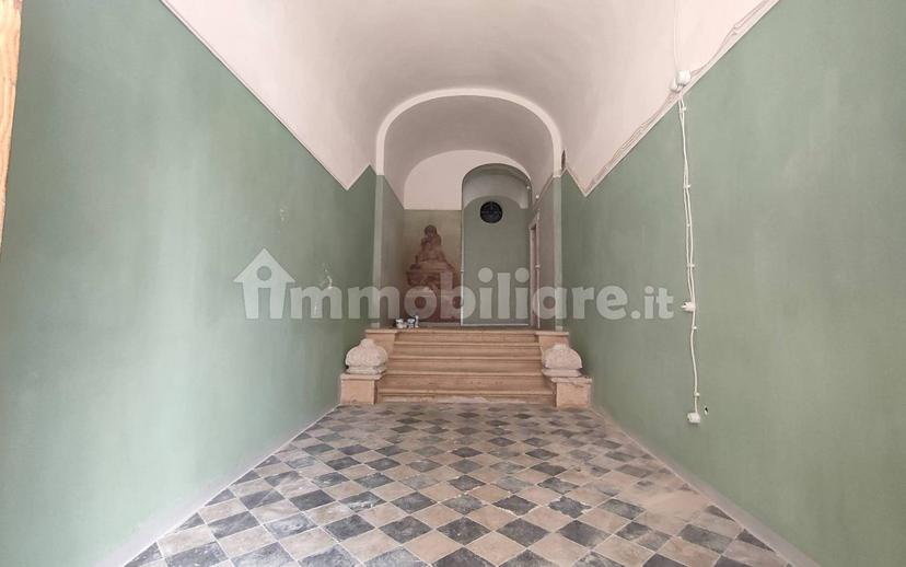 Trilocale ottimo stato, primo piano, Villa Comunale, L'Aquila — foto 7 di 50