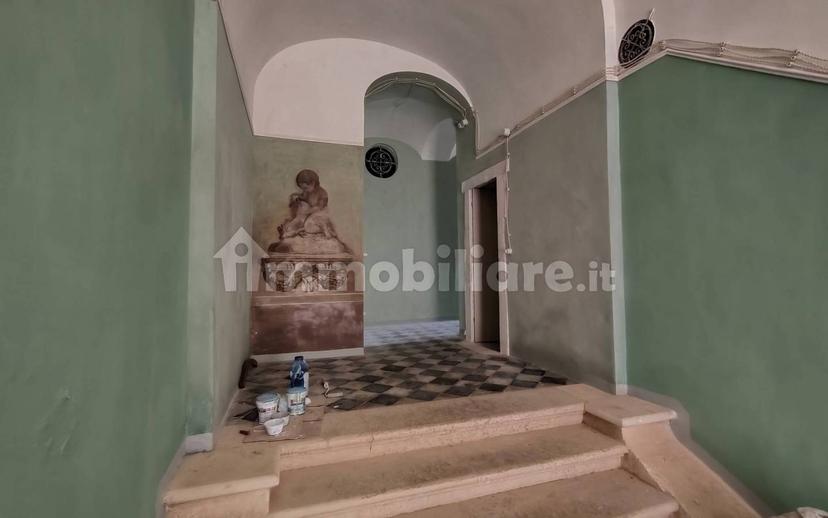Trilocale ottimo stato, primo piano, Villa Comunale, L'Aquila — foto 3 di 50