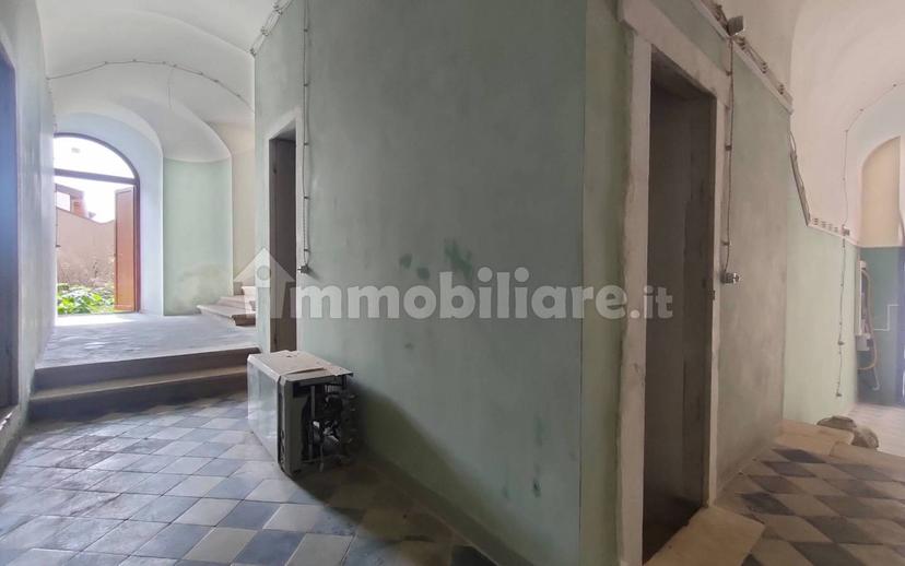 Trilocale ottimo stato, primo piano, Villa Comunale, L'Aquila — foto 27 di 50
