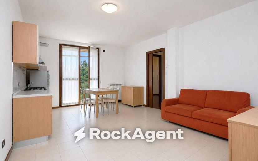 Trilocale via Marco Polo, 25, Centro, Dalmine — foto 2 di 32