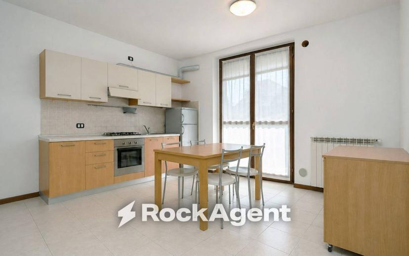 Trilocale via Marco Polo, 25, Centro, Dalmine — foto 9 di 32