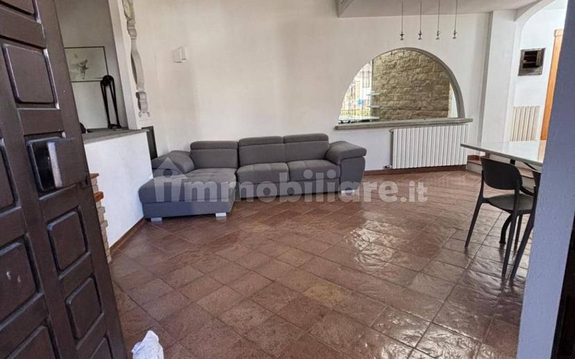 Appartamento piazza Santa Maria 13, Centro, Peveragno — foto 13 di 32