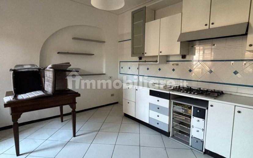 Appartamento piazza Santa Maria 13, Centro, Peveragno — foto 9 di 32