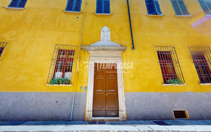Trilocale via Massari 14, Centro, Mantova — foto 3 di 32
