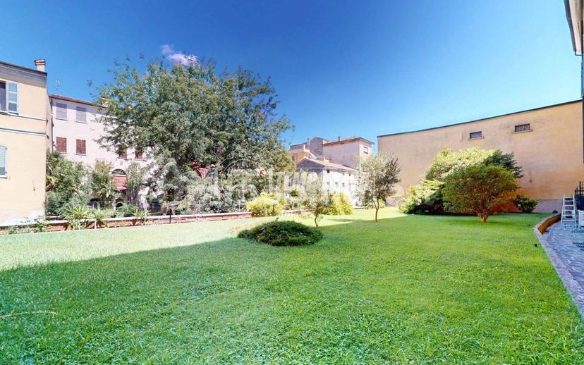 Trilocale via Massari 14, Centro, Mantova — foto 13 di 32