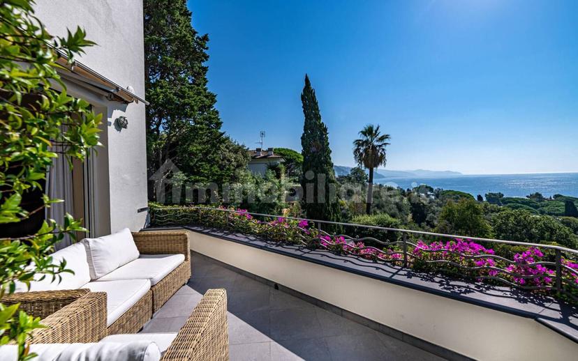 Villa unifamiliare via Aurelia Ponente 31, San Michele di Pagana, Rapallo