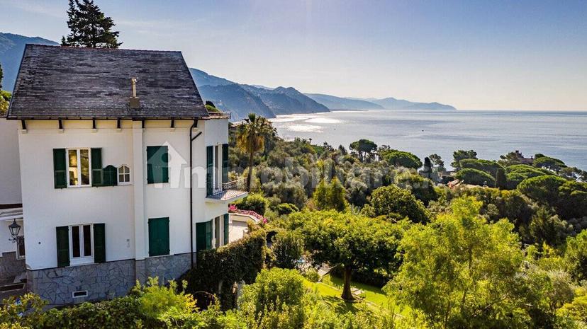 Villa unifamiliare via Aurelia Ponente 31, San Michele di Pagana, Rapallo — foto 16 di 26