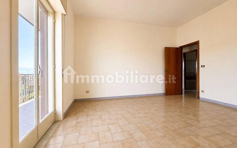 Attico via Giacomo Matteotti 1/A, Centro, Aci Catena — foto 3 di 37