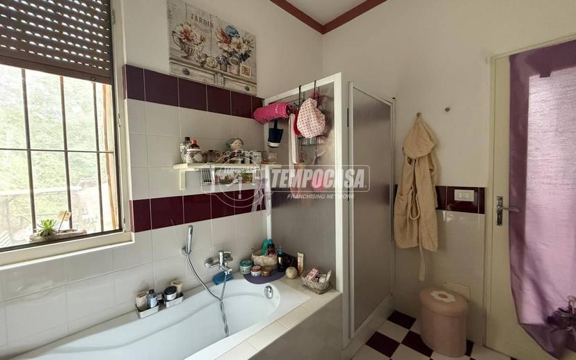 Cascina frazione Castiglione, Castiglione, Asti — foto 18 di 28