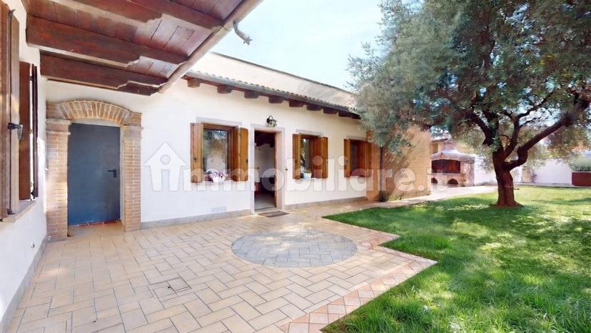 Villa unifamiliare via Muzzana 11, Via Lumignacco - Via Pozzuolo, Udine — foto 5 di 43