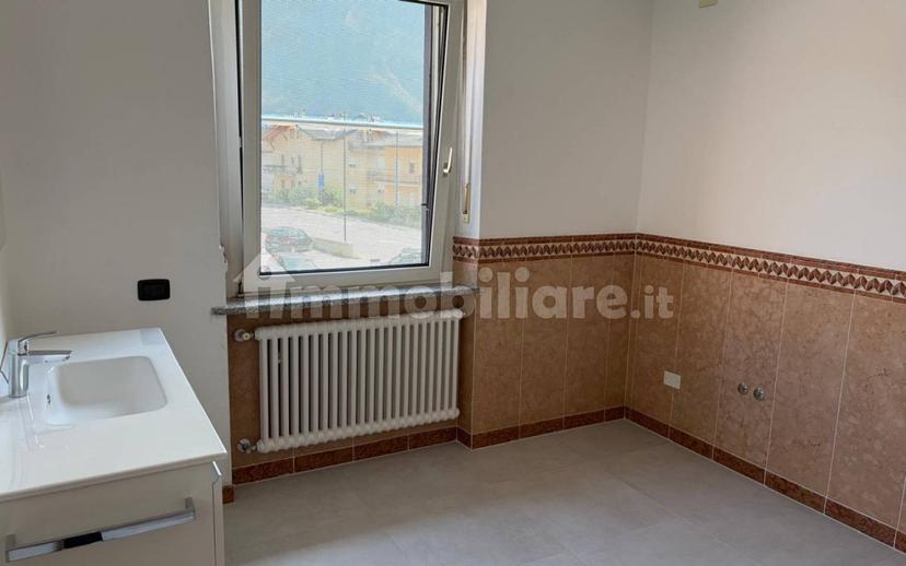 Trilocale corso Centrale, Centro, Levico Terme — foto 2 di 18