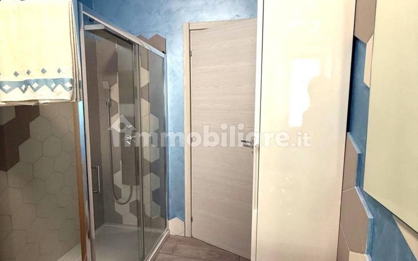 Appartamento via Tiziano 14, Villaggio Del Pino Le Ginestre, Belpasso — foto 24 di 27