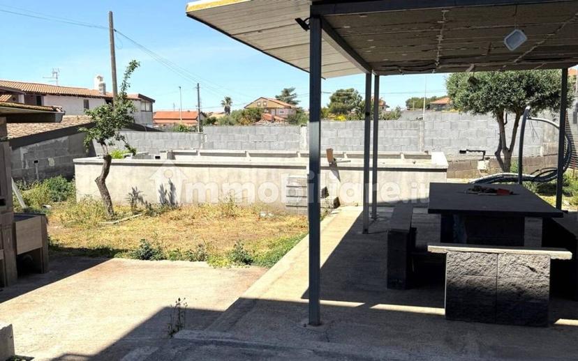 Appartamento via Tiziano 14, Villaggio Del Pino Le Ginestre, Belpasso — foto 22 di 27