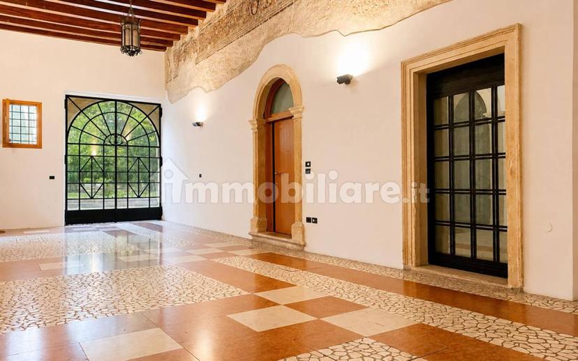Trilocale Contrà Lodi, 27, Centro Storico, Vicenza — foto 19 di 30