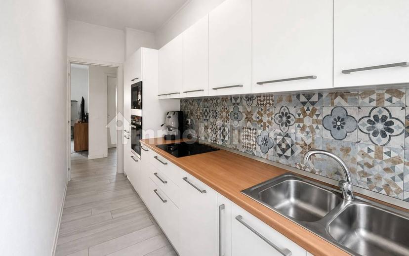 Trilocale via Lattanzio Gambara 20, Desenzano Centro, Desenzano del Garda — foto 7 di 20