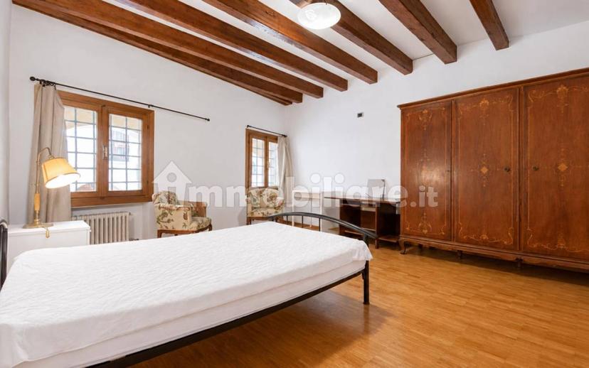 Trilocale Contrà Lodi, 27, Centro Storico, Vicenza — foto 26 di 30