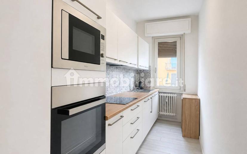 Trilocale via Lattanzio Gambara 20, Desenzano Centro, Desenzano del Garda — foto 8 di 20