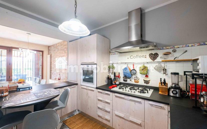 Villa a schiera via degli Albani, Centro, Mozzo — foto 68 di 75