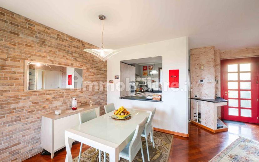 Villa a schiera via degli Albani, Centro, Mozzo — foto 34 di 75