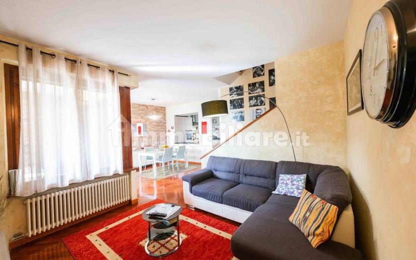 Villa a schiera via degli Albani, Centro, Mozzo — foto 72 di 75