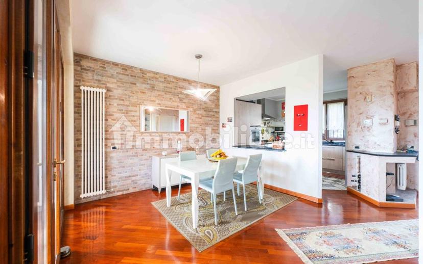 Villa a schiera via degli Albani, Centro, Mozzo — foto 39 di 75