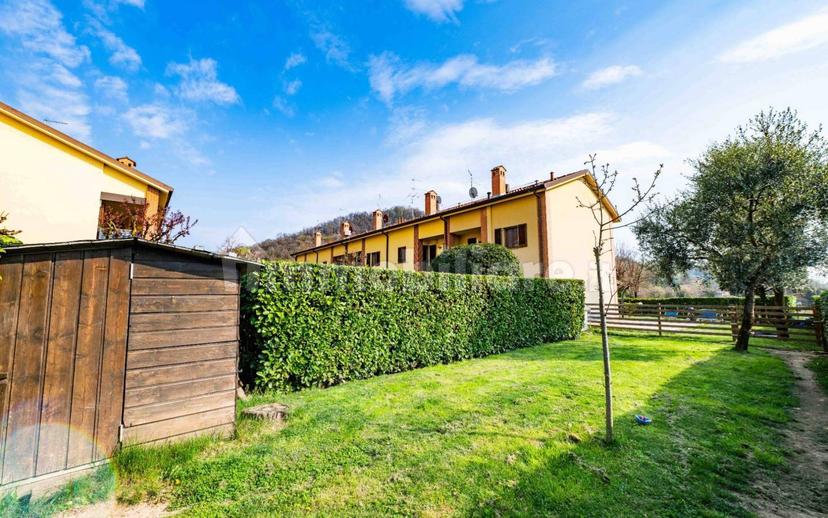 Villa a schiera via degli Albani, Centro, Mozzo — foto 63 di 75