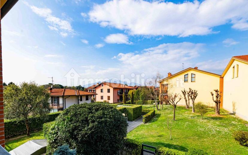 Villa a schiera via degli Albani, Centro, Mozzo — foto 66 di 75