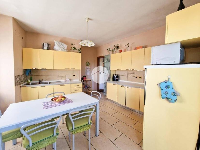 Trilocale piazza Rino Rossino 6, Centro, San Damiano d'Asti — foto 15 di 22