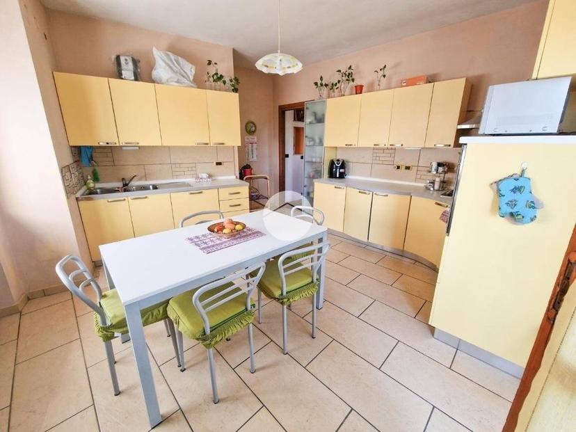 Trilocale piazza Rino Rossino 6, Centro, San Damiano d'Asti — foto 11 di 22