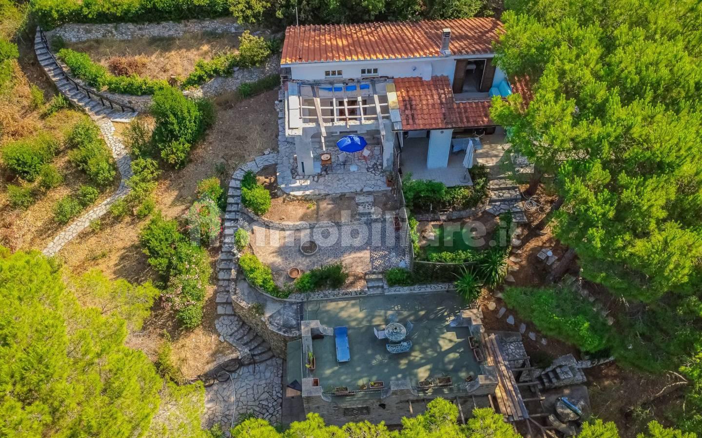 Villa a schiera via Segagnana, Campo nell'Elba