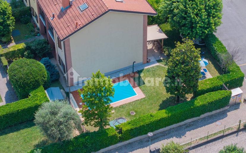 Villa a schiera via degli Albani, Centro, Mozzo — foto 20 di 75