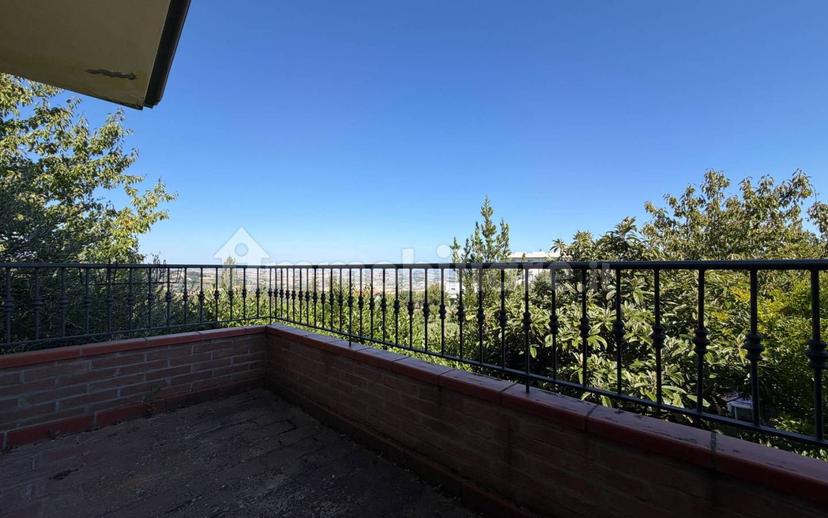 Villa unifamiliare via Tufi, Centro, Gemmano — foto 4 di 47