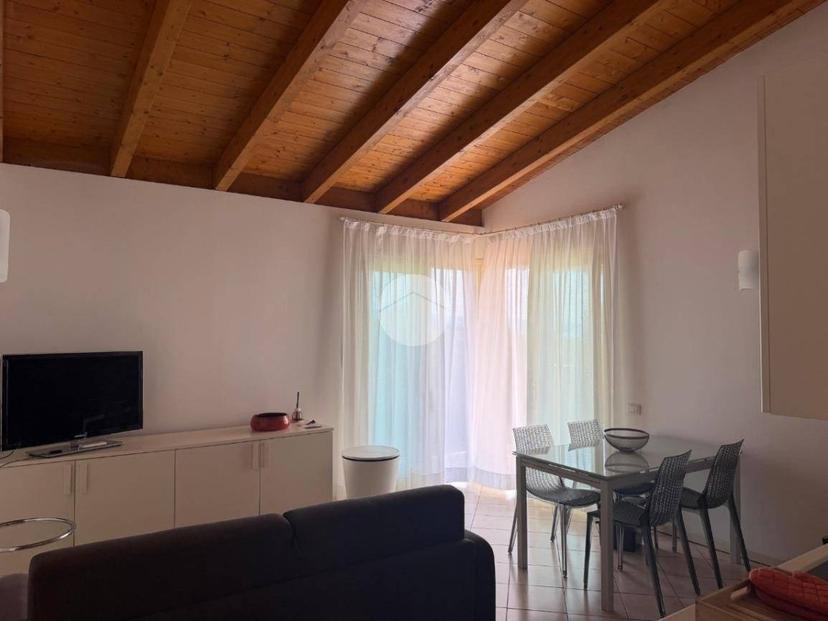 Bilocale via Giovanni Pascoli 18, Montinelle, Manerba del Garda — foto 16 di 21